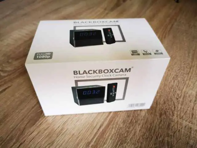 테스트 : Blackboxcam-HD 카메라가있는 탁상 시계
