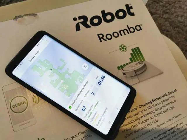 iRobot Roomba 980 13