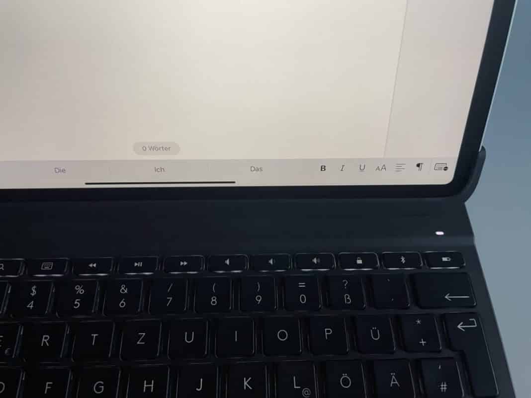 Slim Folio Verbindet Sich Nicht Mit Ipad Test: IPad Pro Tastatur | Apple Magic Keyboard Vs. Logitech Slim Folio Pro